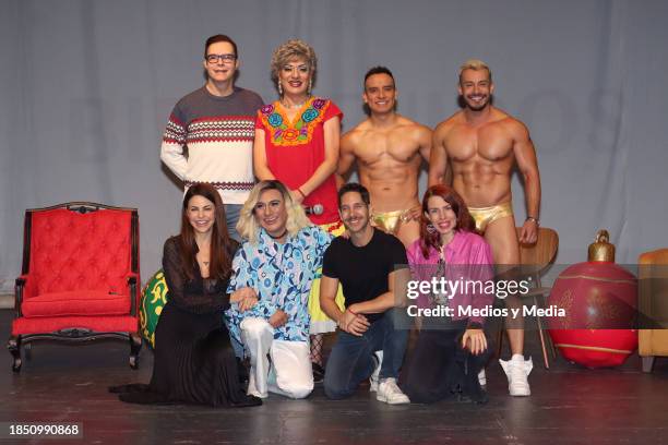 Horacio Villalobos, Checho Alazcuaga, David Rodvel, Samuel Zarazúa , Alejandra Ambrosi, 'Manigüis', Dan Cervantes and Miriam Rascol attends a press...