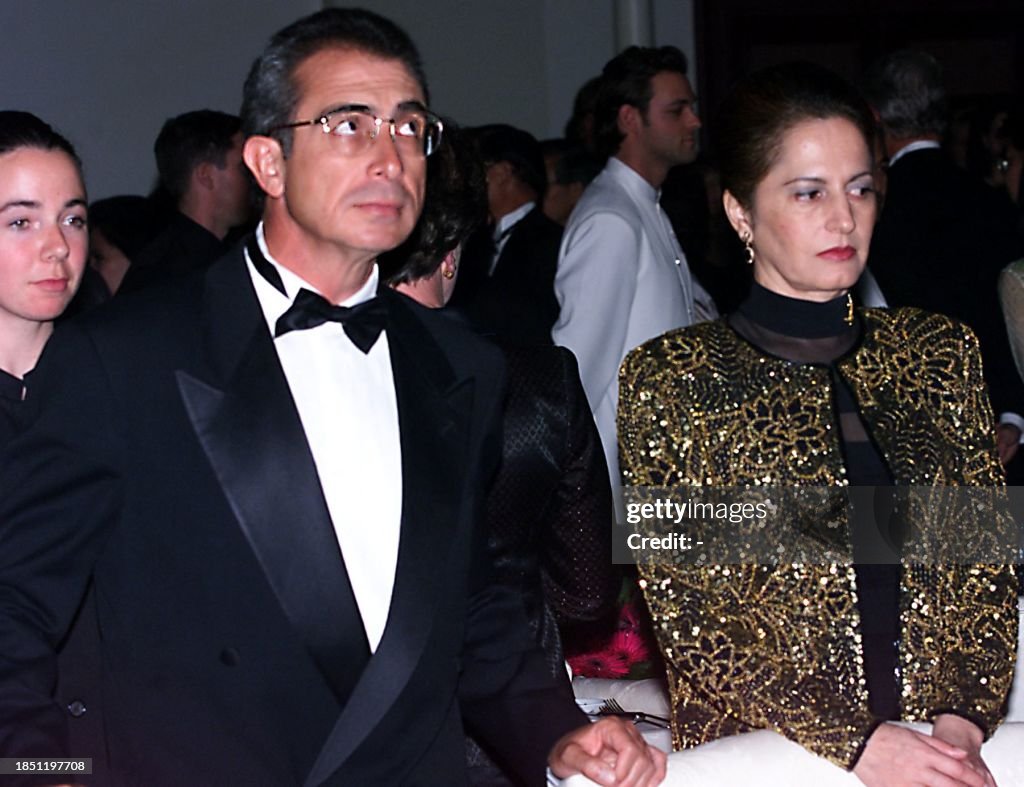 Mexican President Ernesto Zedillo with his wife Nilda Patricia... News Photo Getty Images Mexican President Ernesto Zedillo with his wife Nilda Patricia... News Photo Getty Images