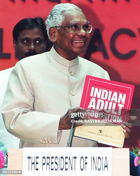 K R N Kr Narayanan President Of India Photos and Premium High Res Pictures ...