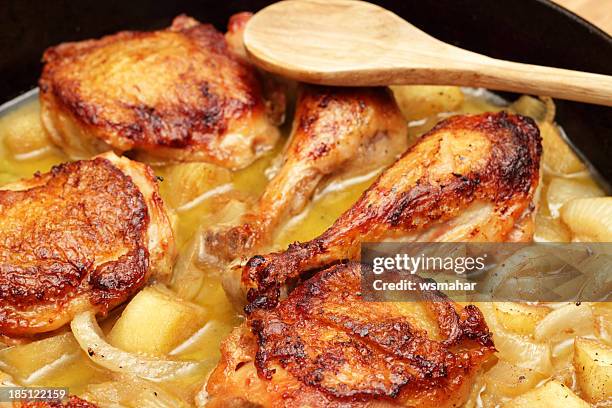 cider braised chicken - braised stock pictures, royalty-free photos & images