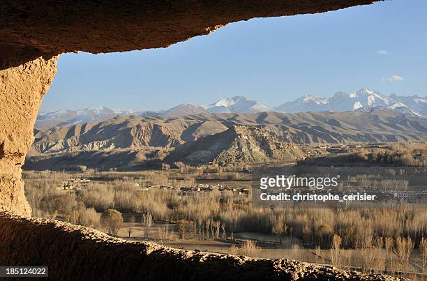 bamyan, afghanistan - bamiyan buddhas stock pictures, royalty-free photos & images