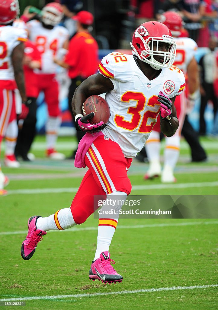 Kansas City Chiefs v Tennessee Titans