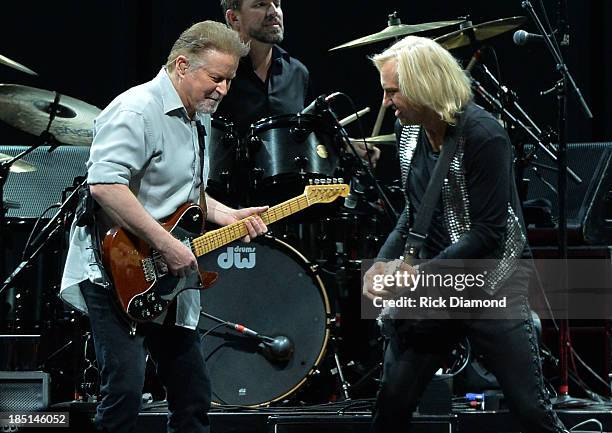 Don Henley Joe Walsh Photos And Premium High Res Pictures Getty Images don-henley-joe-walsh-photos-and-premium-high-res-pictures-getty-images