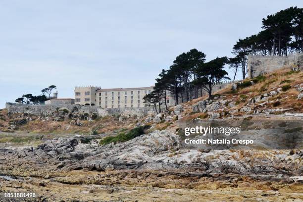 view of the parador of baiona (bayona) and the coast. - half time stock pictures, royalty-free photos & images