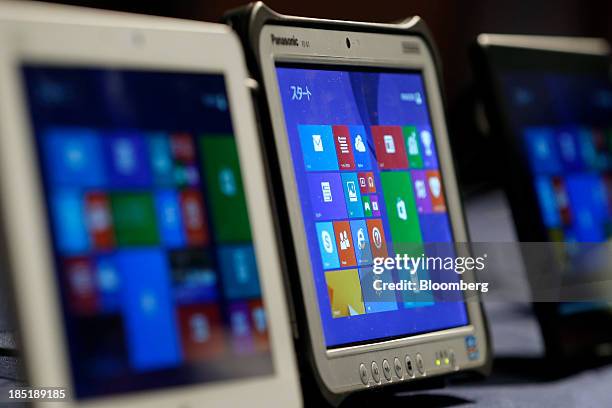 Window Operating System Tablet 63 Panasonic Toughpad Stock Photos, High-Res Pictures, and Images ...