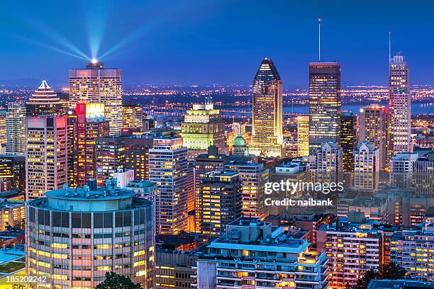 the night life of montreal city - montréal stockfoto's en -beelden