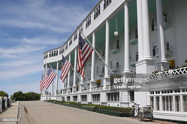 grand hotel, mackinac island, michigan - mackinac island stock-fotos und bilder