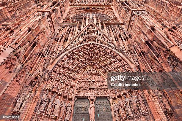 estrasburgo, francia - catedral fotografías e imágenes de stock