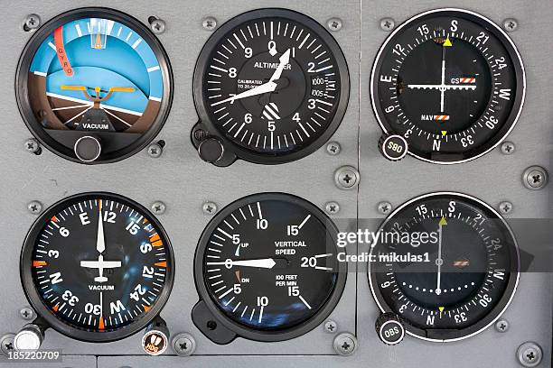 cockpit instrument panel - flight instruments stock pictures, royalty-free photos & images