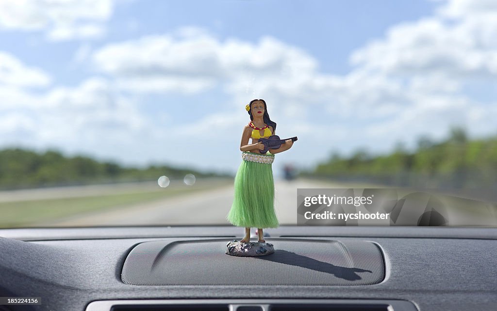 Dashboard hula dancer