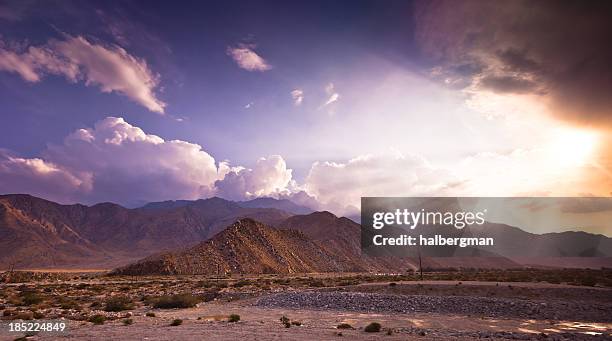 paisagem dramática palm springs - chaparral - fotografias e filmes do acervo