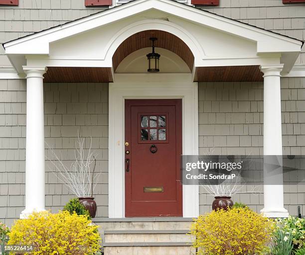 red door - p house stock pictures, royalty-free photos & images