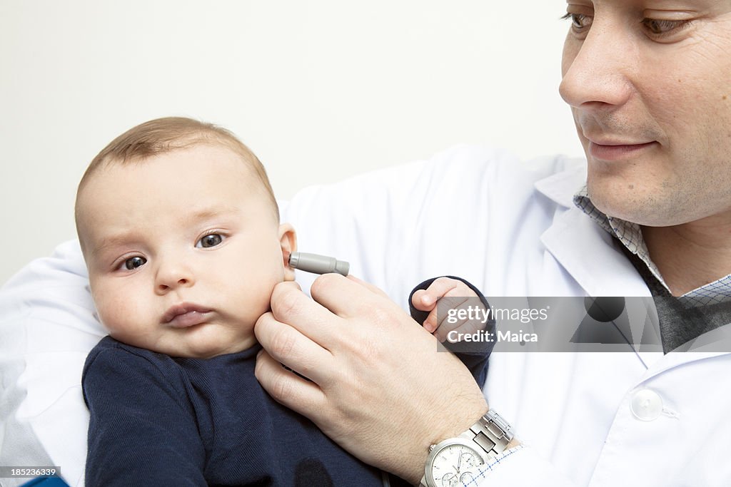 Hearing test on baby