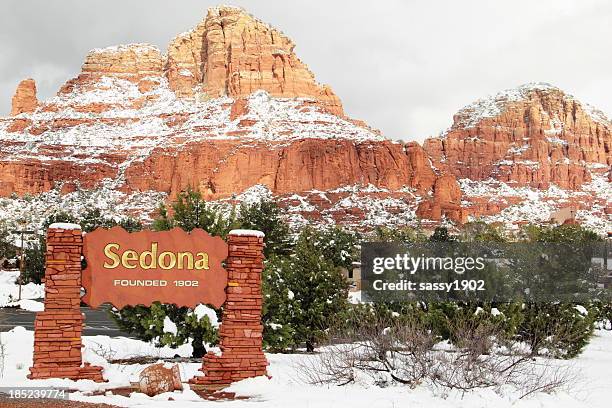 sedona red rock sign snow - chapel of the holy cross sedona stock pictures, royalty-free photos & images