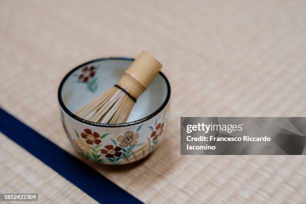 matcha tea ceremony - 畳 ストックフォトと画像