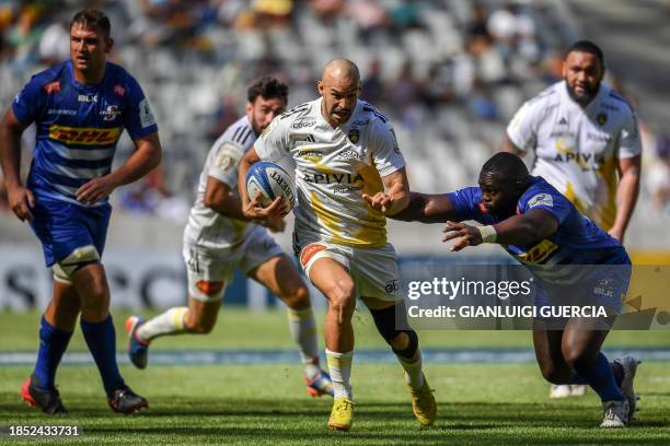 La Rochelle's Dillyn Leyds makes a break during the European Rugby Champions Cup, Pool 4 Rugby Union match between Stormers and Stade Rochelais at...