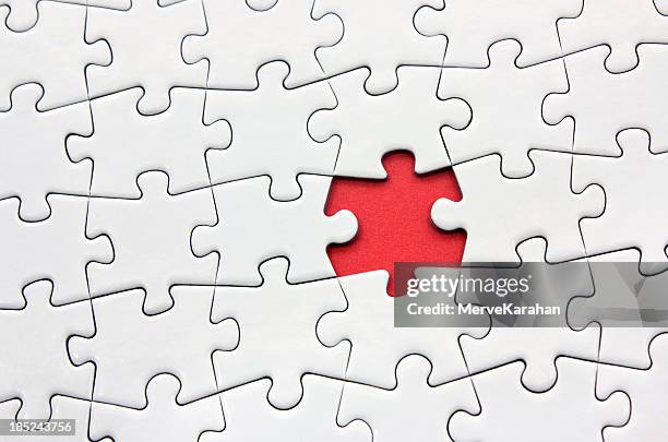 missing piece - connect the dots puzzle stock pictures, royalty-free photos & images