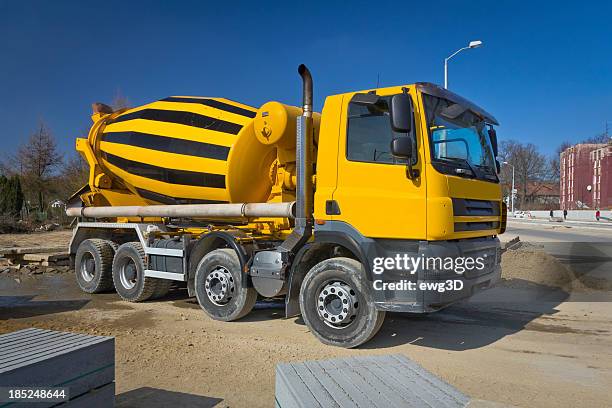 cement truck - cement mixer truck stock pictures, royalty-free photos & images