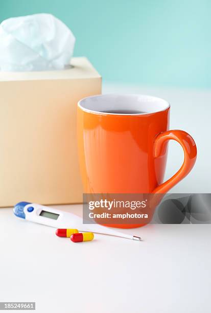 cold and flu - facial tissue stock pictures, royalty-free photos & images