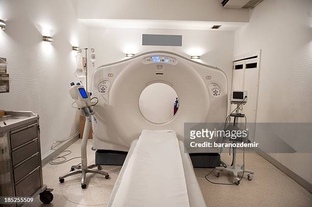 high definition ct scanner - medical scanning equipment stock pictures, royalty-free photos & images
