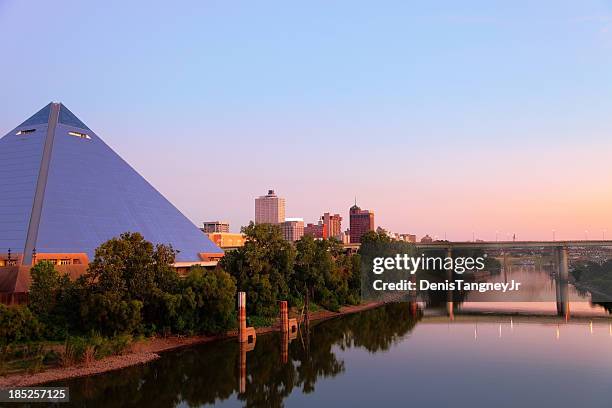 memphis, tennessee - memphis tennessee imagens e fotografias de stock