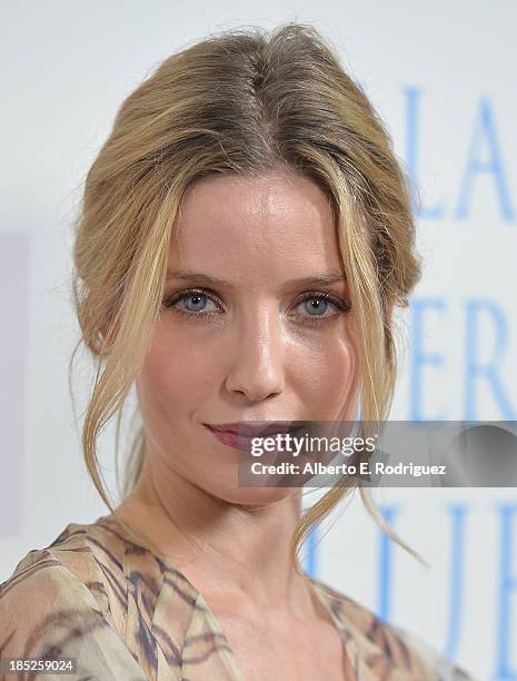 Actress Annabelle Wallis attends Focus Features' 'Dallas Buyers Club' premiere at the Academy of Motion Picture Arts and Sciences on October 17, 2013...