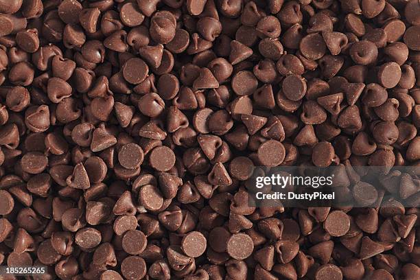 chocolate chip background - chocolate chip stock pictures, royalty-free photos & images