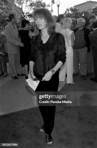 Joanna Pacula attends the local premiere of "Snake Eyes" at Paramount Studios in Los Angeles, California, on July 30, 1998.