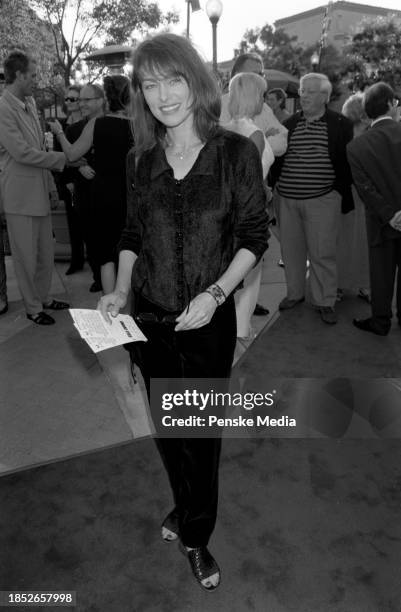 Joanna Pacula attends the local premiere of "Snake Eyes" at Paramount Studios in Los Angeles, California, on July 30, 1998.