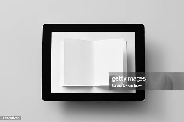 e-paper - e book stockfoto's en -beelden