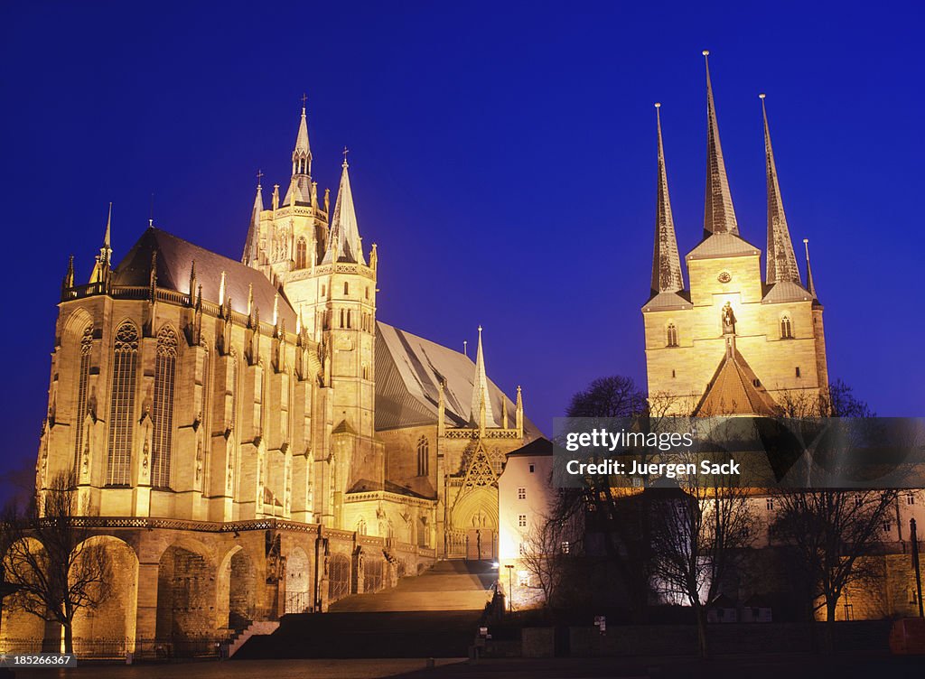 Erfurt Cathedral at night