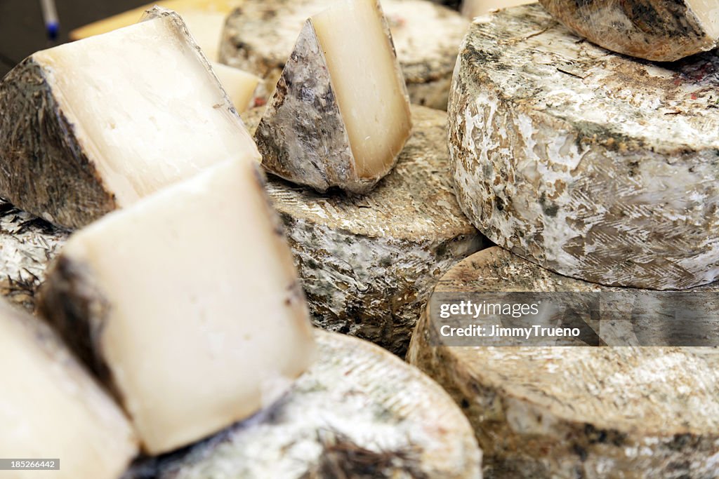 Tomme Käse von Savoie