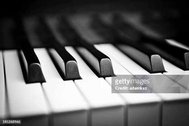 grand piano - piano stock pictures, royalty-free photos & images