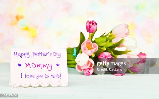 mother's day karte und blumen von kind - tulips cat stock-fotos und bilder