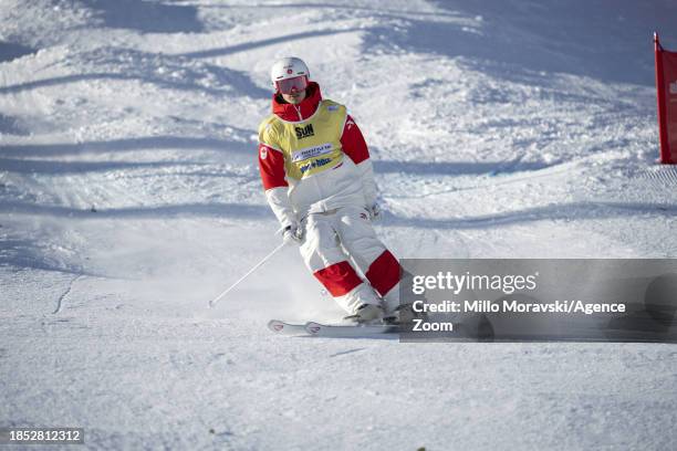 Mikael Kingsbury of Team Canada takes 3rd place during the FIS Freestyle Ski World Cup Men's and Women's Dual Moguls on December 16, 2023 in Alpe...