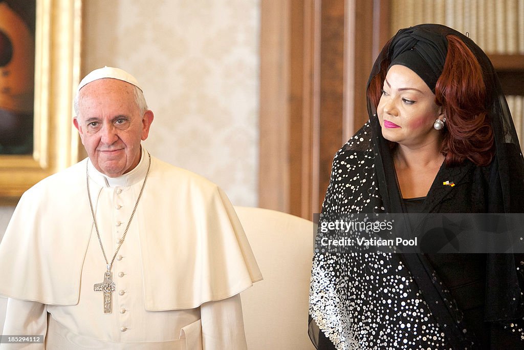 Pope Francis Meets Cameroon President Paul Biya Vatican Pool