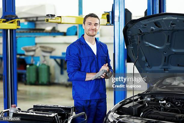 customer satisfaction is paramount at this workshop! - clean garage stock pictures, royalty-free photos & images