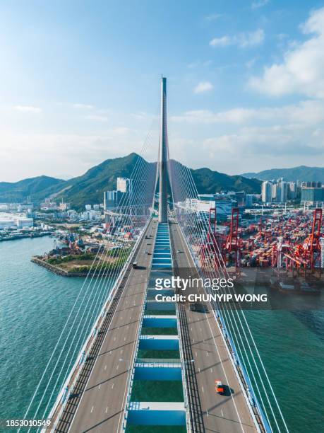 aerial view of stonecutters bridge and the tsing sha highway, hong kong - hong kong community 個照片及圖片檔