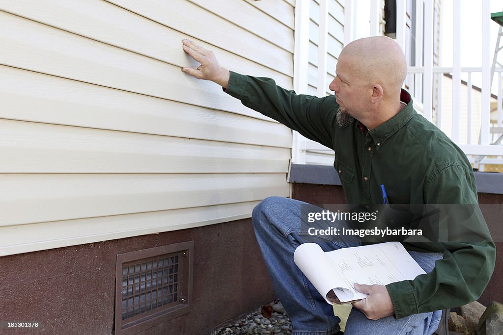 Inspecting House