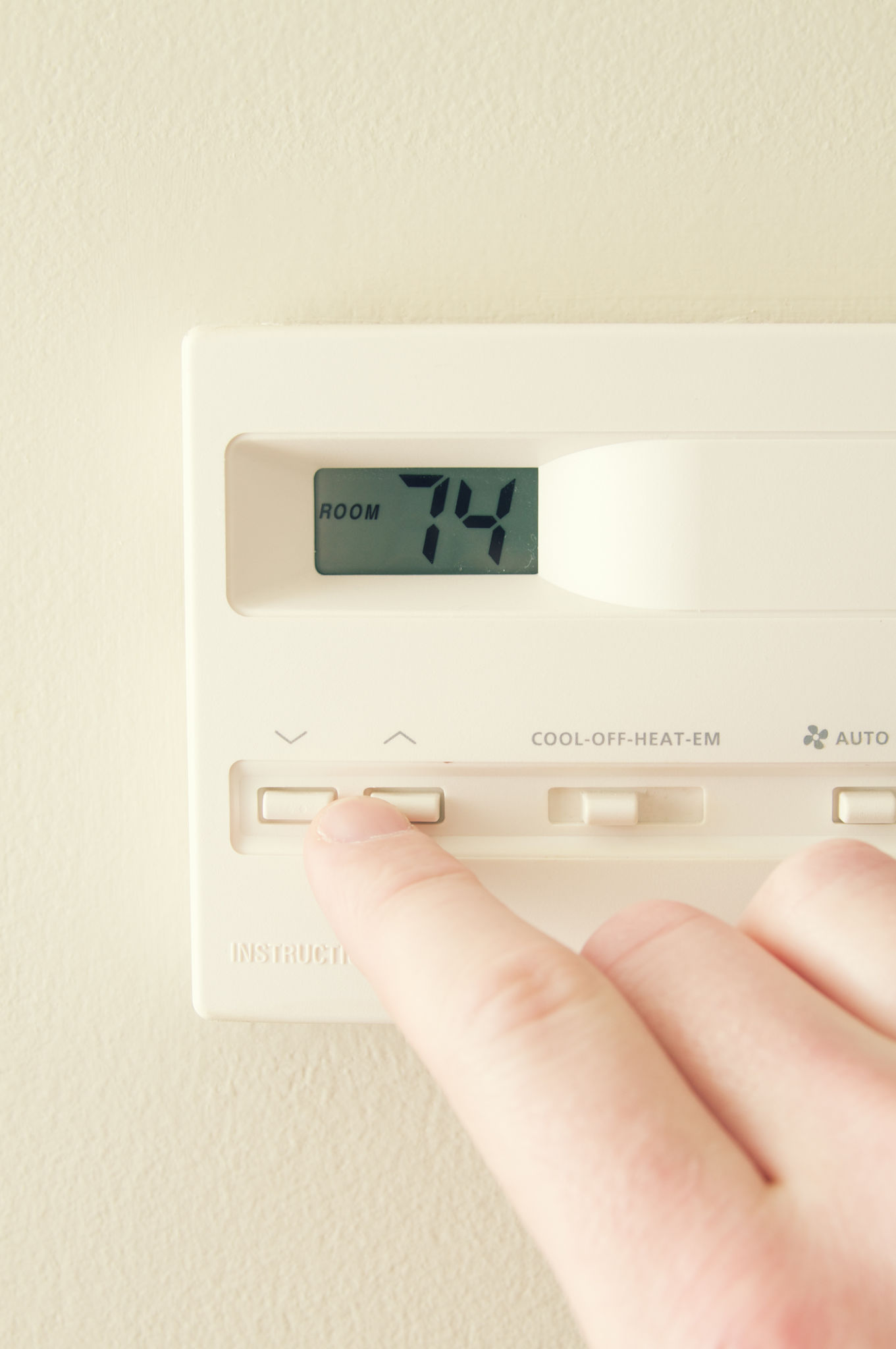 thermostat adjustment