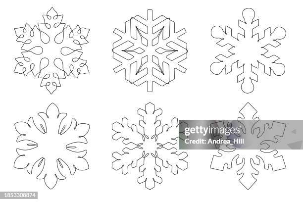 524 Black And White Christmas Border Stock Photos, High-Res Pictures, and Images - Getty Images | Snowflake 524-black-and-white-christmas-border-stock-photos-high-res-pictures-and-images-getty-images-snowflake