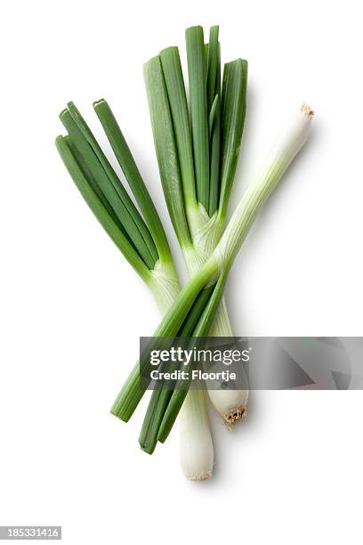 vegetables: spring onion isolated on white background - bosui stockfoto's en -beelden