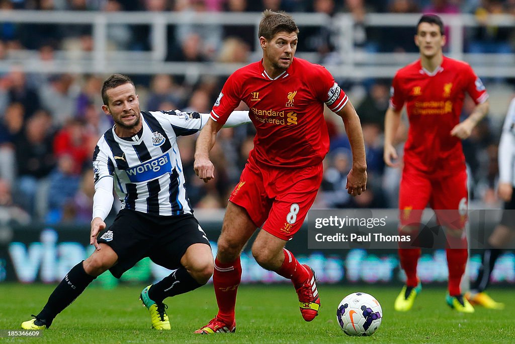 Newcastle United v Liverpool - Premier League