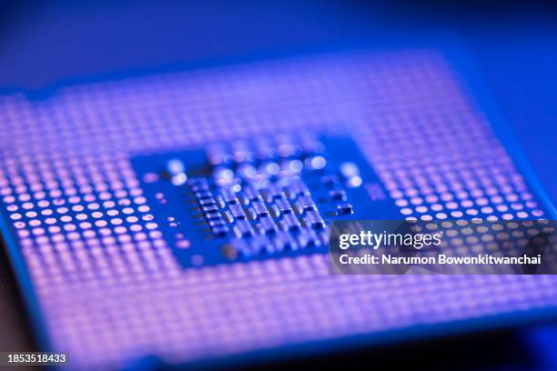 Getty Images Computer Processing 10 300 Cpu Photos Stock Photos, High-Res Pictures, and Images - Getty ...