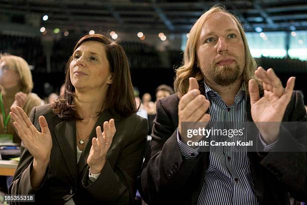 Katrin Goering-Eckardt , newly elected German Greens Party Bundestag faction co-leader, and Anton Hofreiter , newly elected German Greens Party...