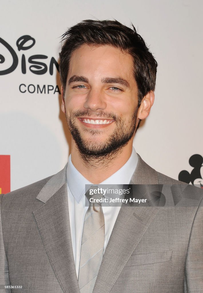 Actor Brant Daugherty attends the 9th Annual GLSEN Respect Awards... Photo d'actualité Getty