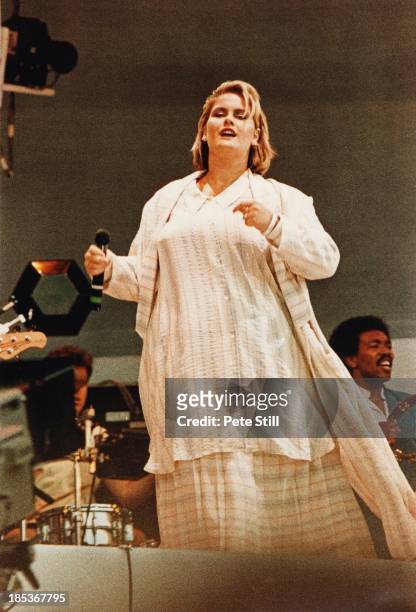 Alison Moyet performs on stage at Live Aid, Wembley Stadium, on July 13th, 1985 in London, England.