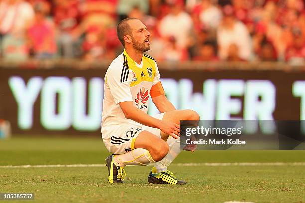 JAndrew Durante of the Phoenix reacts after a missed shot on goal during the round two A-League match between the Western Sydney Wanderers and...