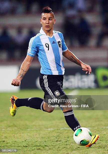 Sebastian Driussi of Argentina controles the ball during the FIFA U-17 World Cup UAE 2013 Group E match between Iran and Argentina at Al Rashid...