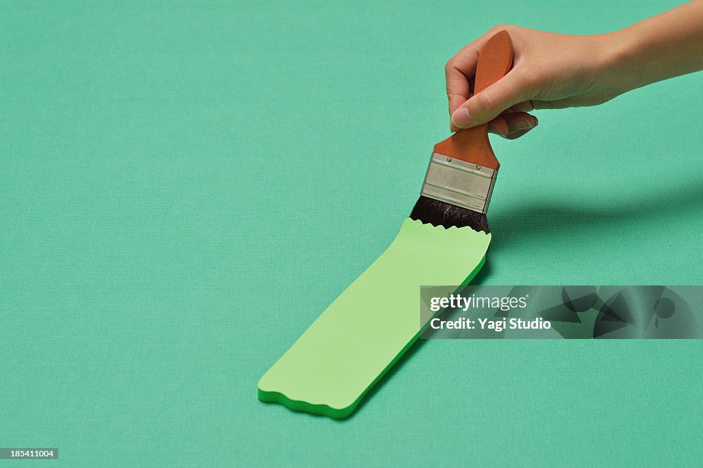 Brush and painting green